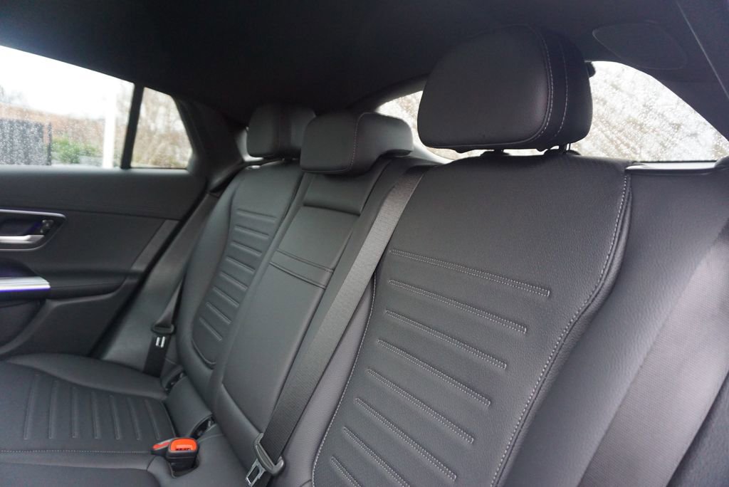 Certified 2025 Mercedes-Benz GLC 300 4MATIC image 14