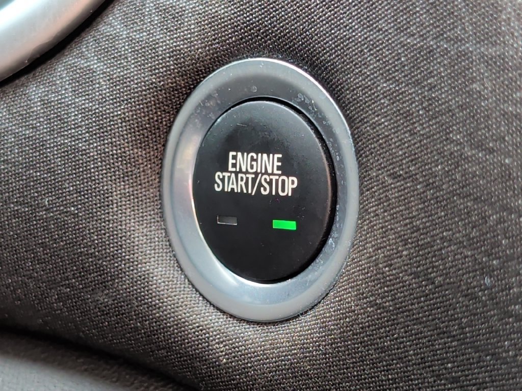 Used 2025 Chevrolet Malibu LT FWD image 26