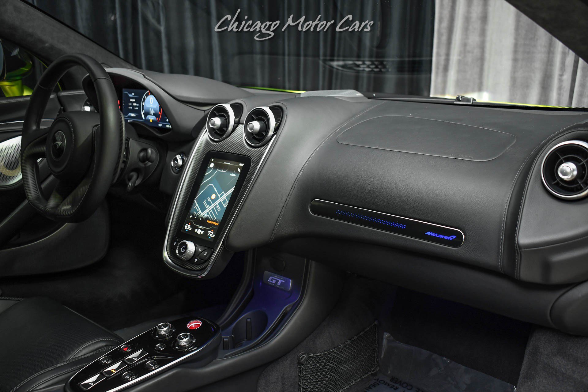 Used 2023 McLaren GT RWD image 25