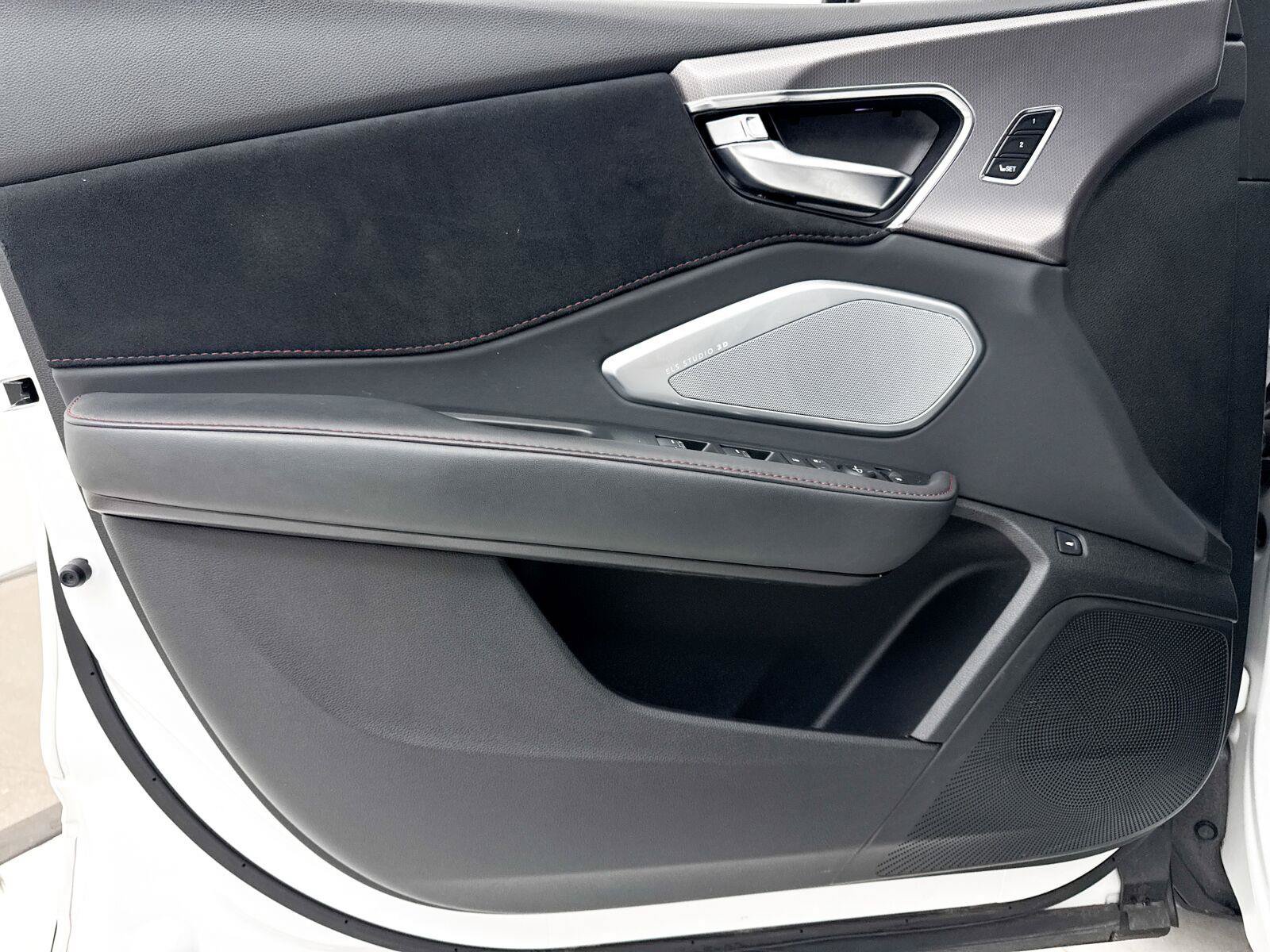 Used 2023 Acura RDX w/ Advance Package AWD/4WD image 22