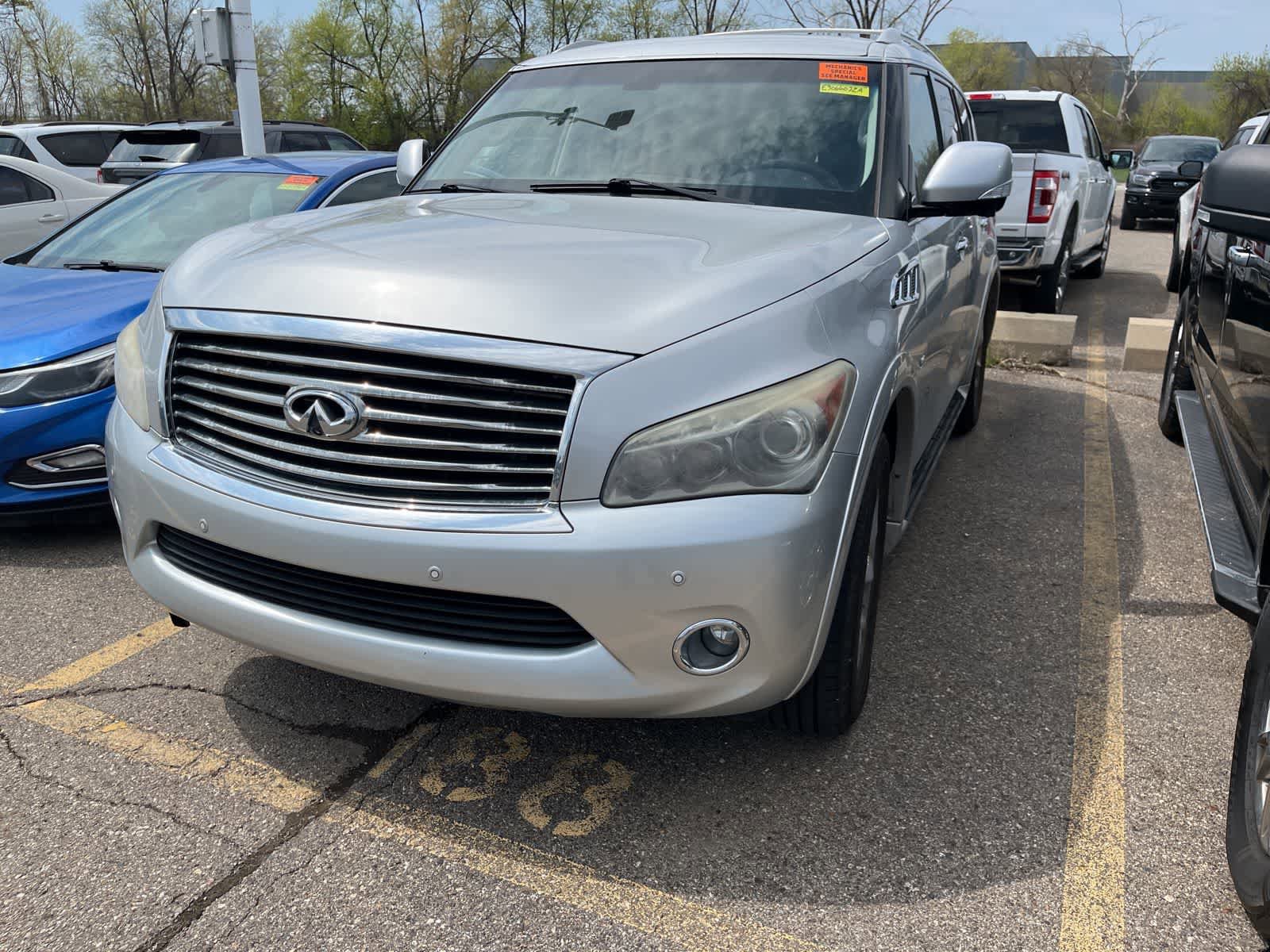 Used 2014 INFINITI QX80 4WD w/ Theater Package image 3