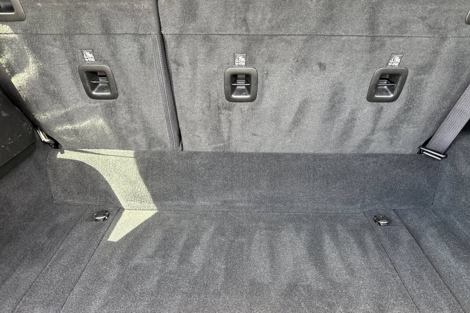 Used 2024 Jeep Wrangler Unlimited Rubicon 4xe AWD/4WD image 16