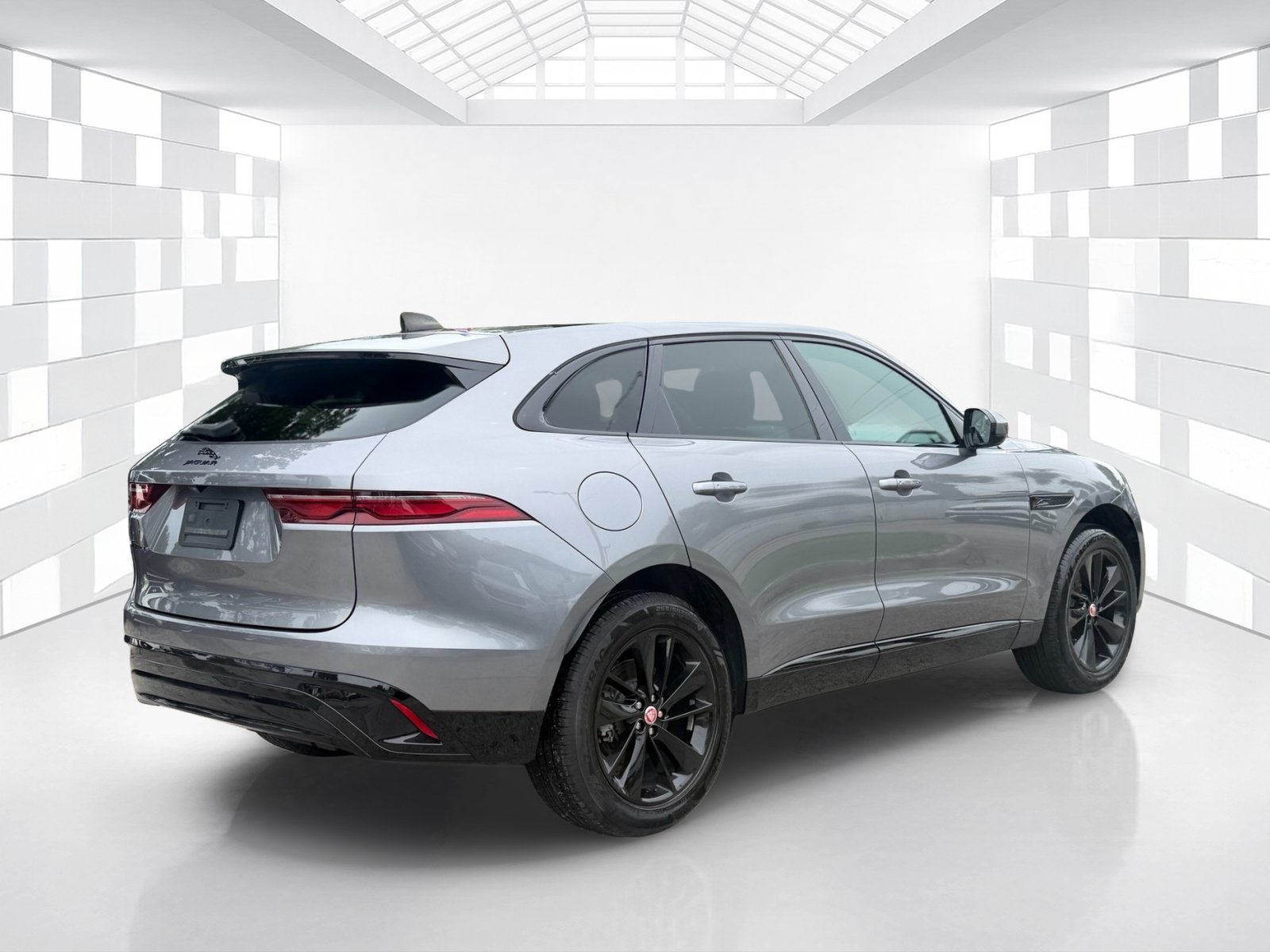 Used 2023 Jaguar F-PACE S AWD/4WD image 7