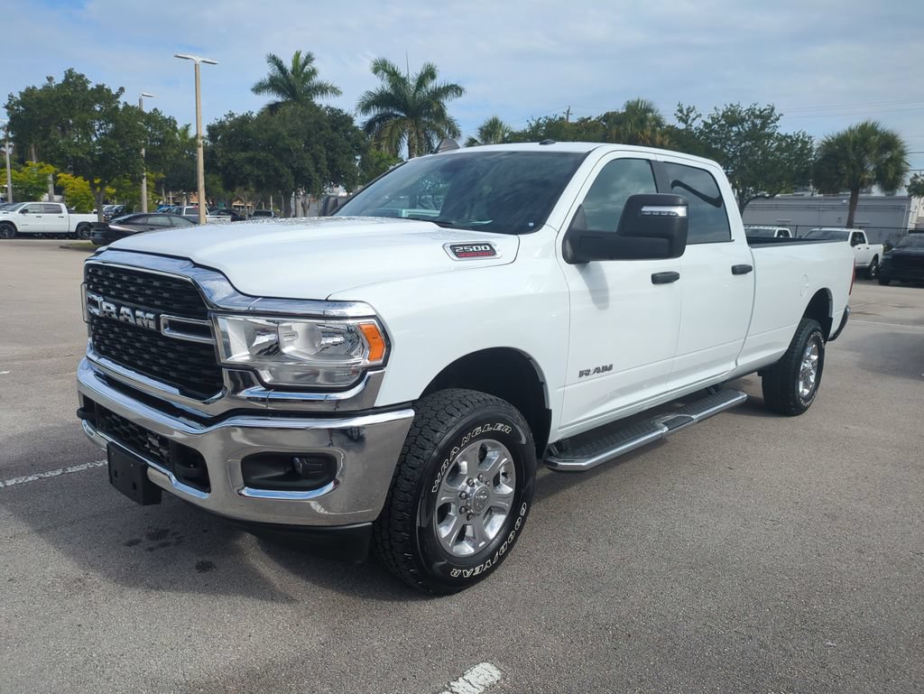 Used 2024 RAM 2500 Big Horn AWD/4WD image 10