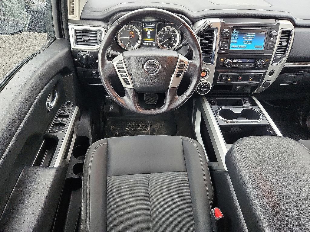 Certified 2018 Nissan Titan SV w/ SV Convenience Package image 12