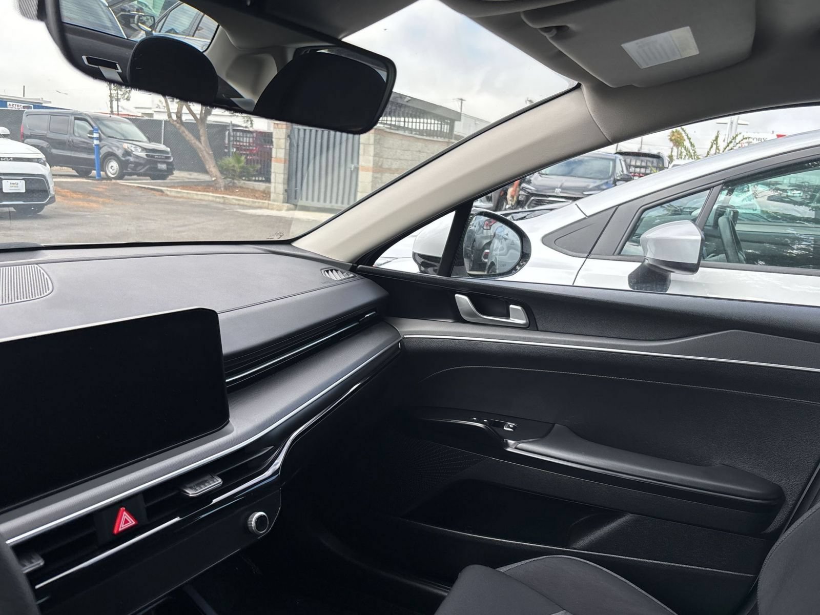 Used 2025 Kia K5 LXS FWD image 14