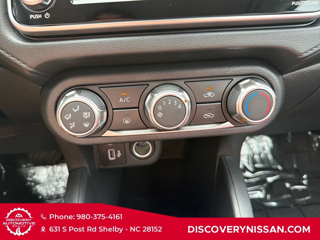 Certified 2024 Nissan Versa S w/ S Plus Package FWD image 18