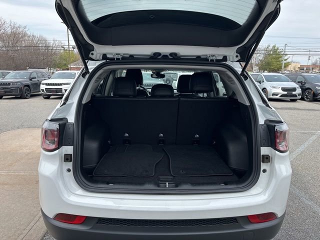 Certified 2022 Jeep Compass Limited image 20