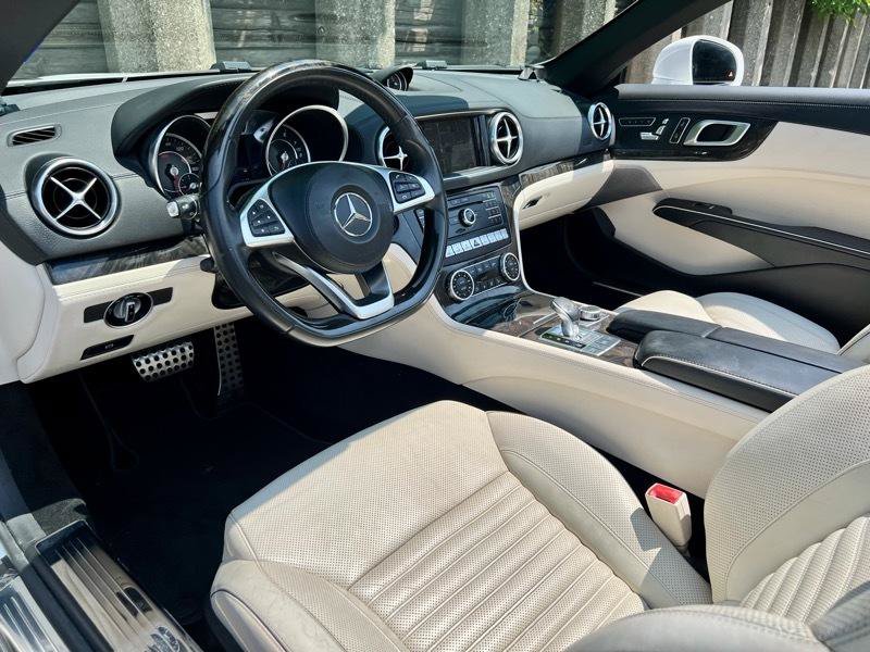 Used 2017 Mercedes-Benz SL 550 image 22