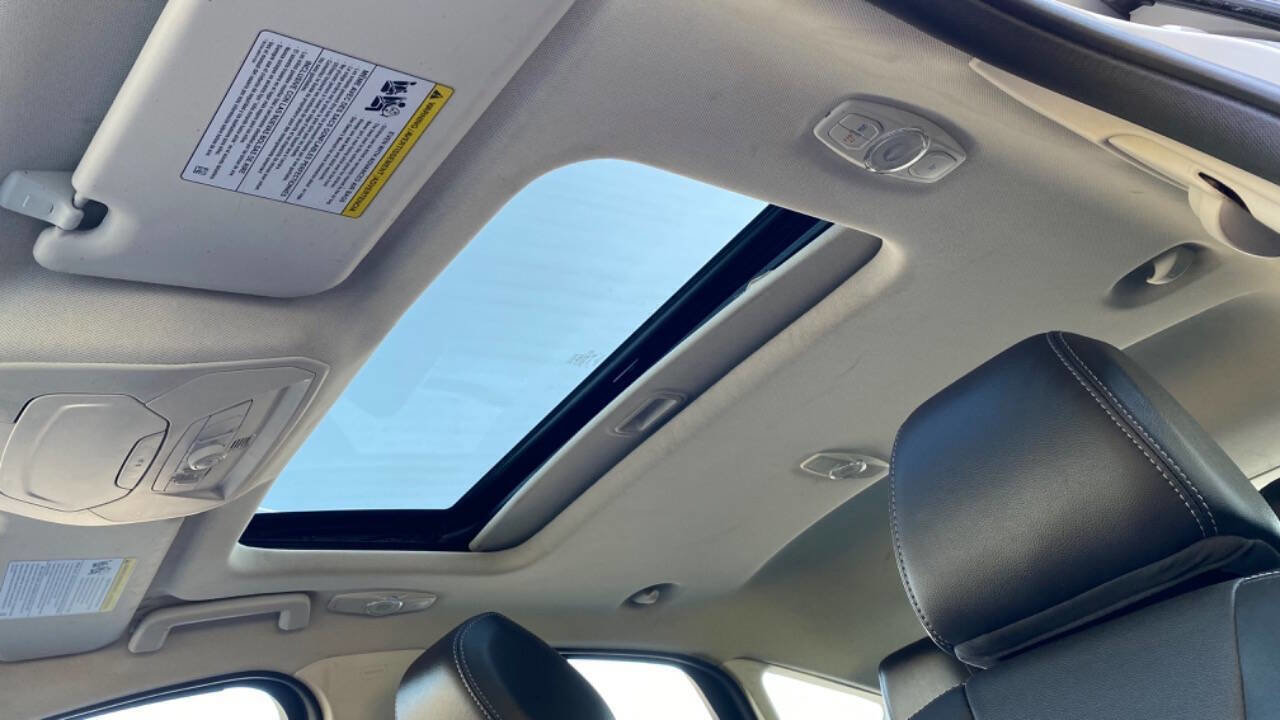 Used 2013 Ford Focus SE image 25