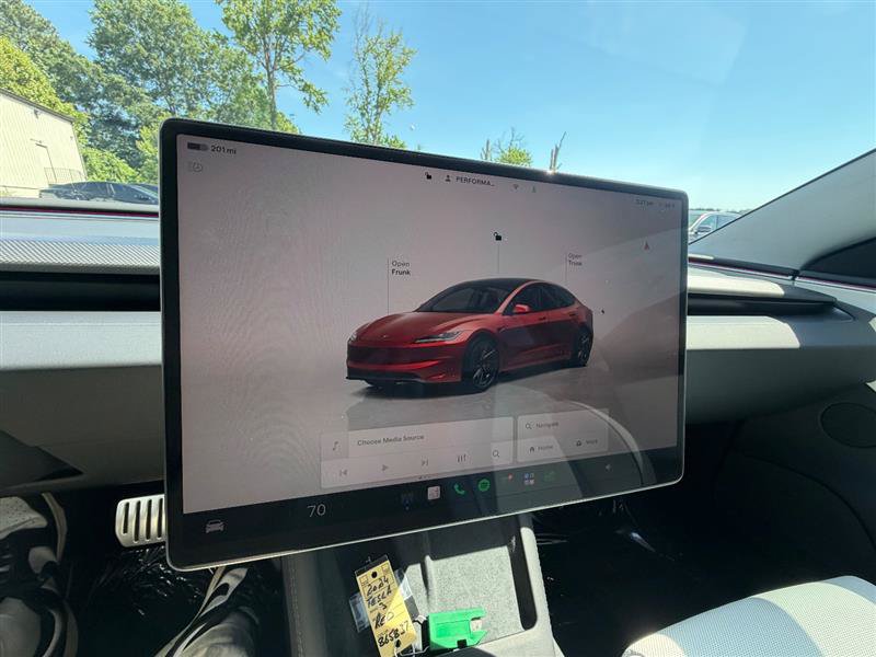 Used 2024 Tesla Model 3 Performance AWD/4WD image 16