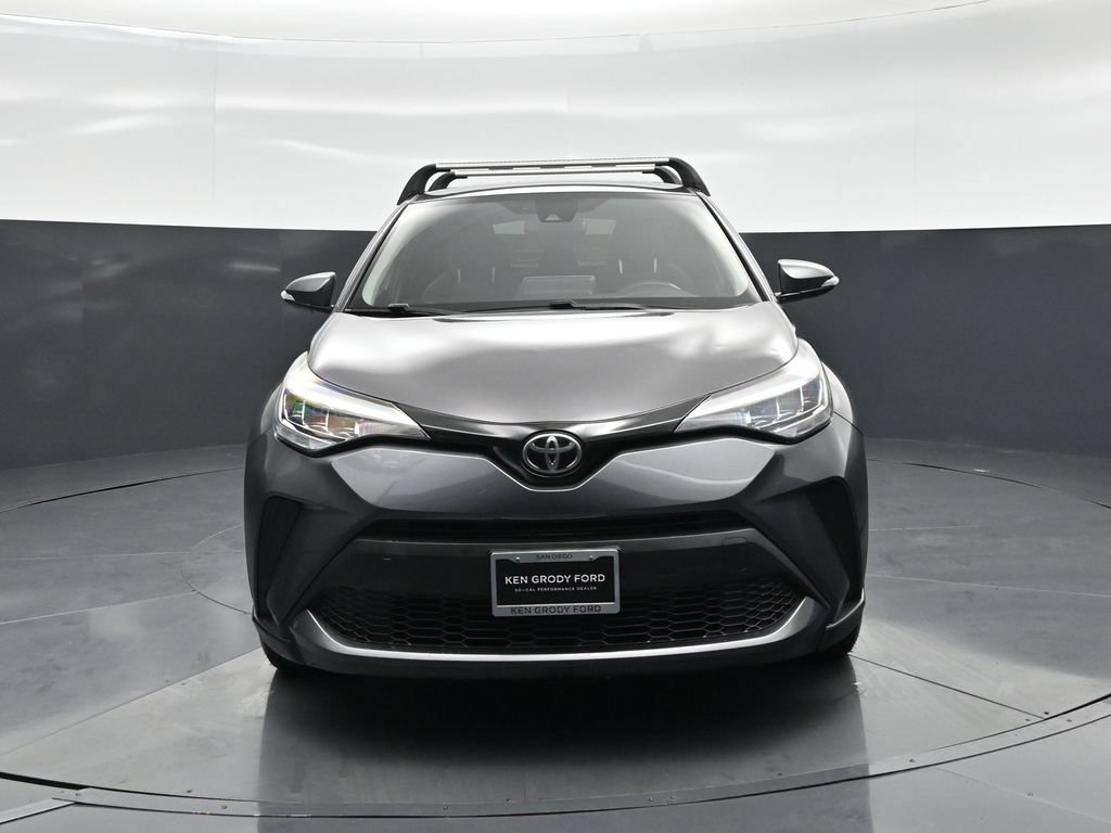 Used 2020 Toyota C-HR LE FWD image 19