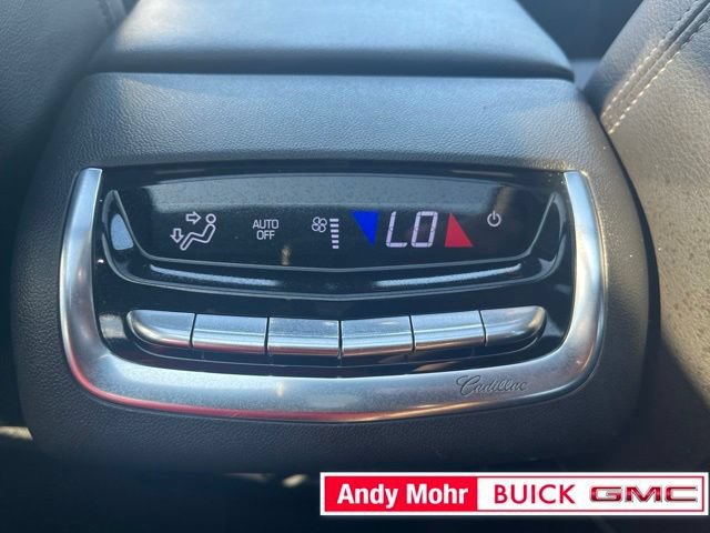 Used 2022 Cadillac XT6 Luxury FWD image 32