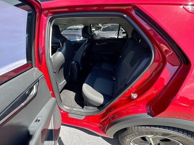 Certified 2023 Kia Niro LX FWD image 22