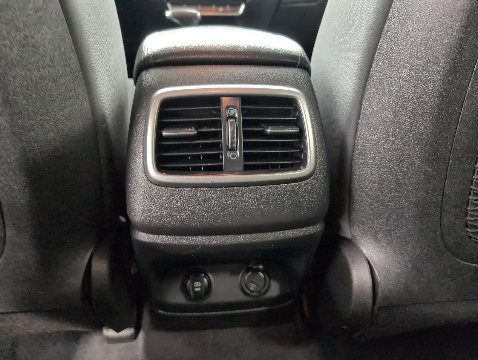 Used 2019 Kia Sorento FWD V6 w/ LX V6 Convenience Package image 54