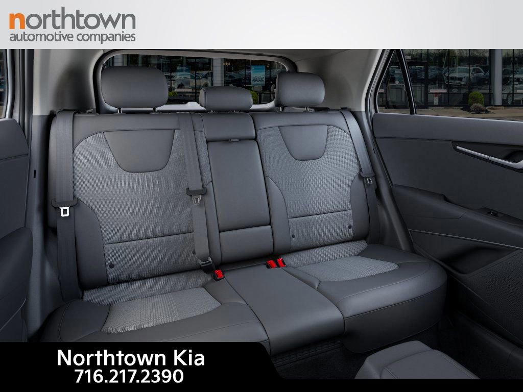 New 2025 Kia Niro EX image 17