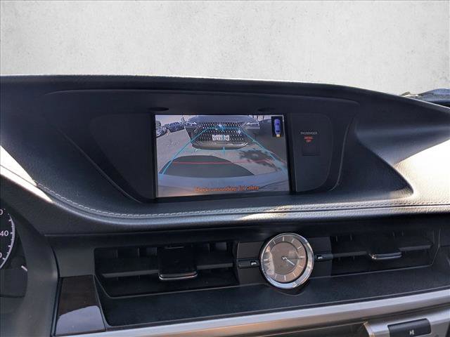 Used 2013 Lexus ES 350 w/ Luxury Pkg FWD image 12