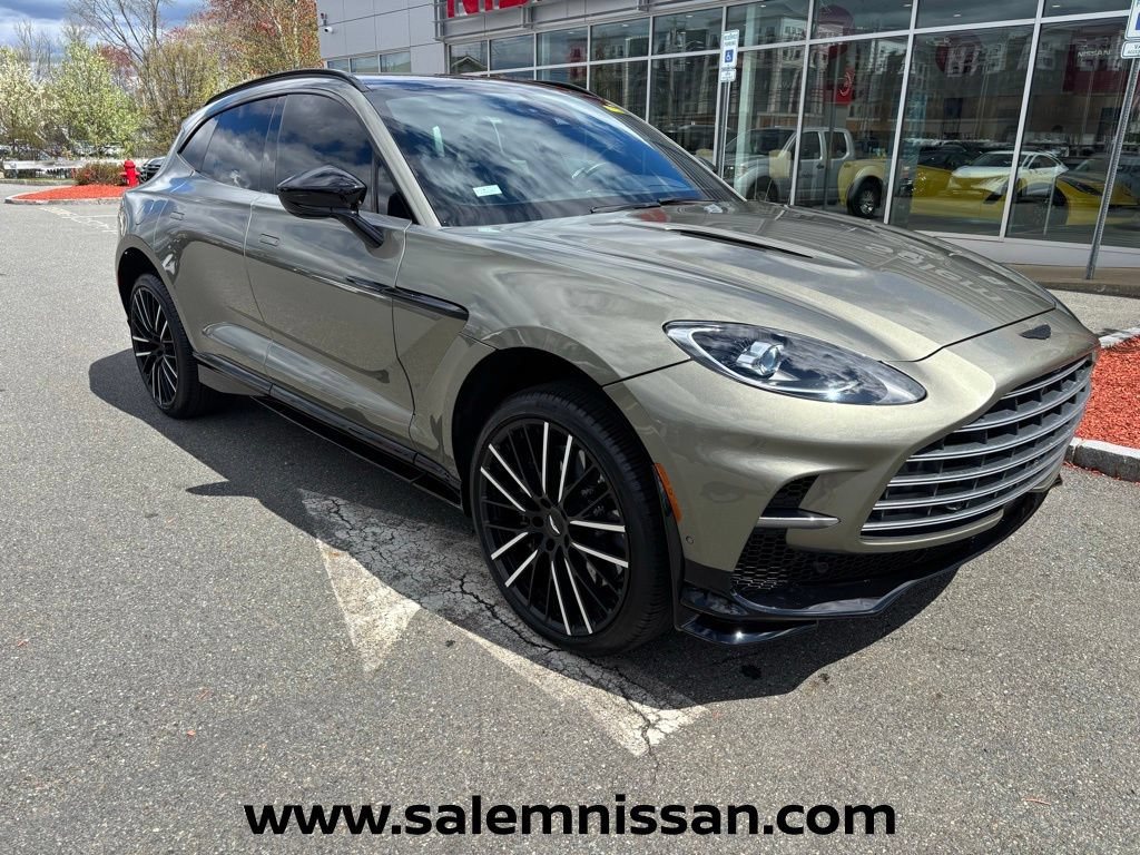 Used 2024 Aston Martin DBX 707 AWD/4WD image 7