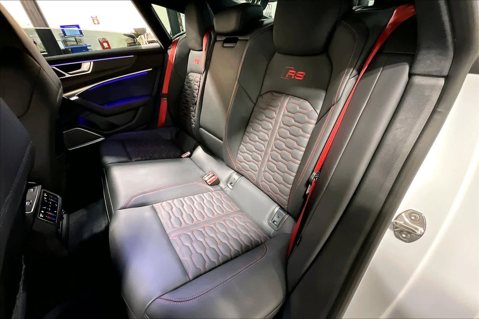 Used 2025 Audi RS 7 Performance w/ Matte Carbon Package image 19