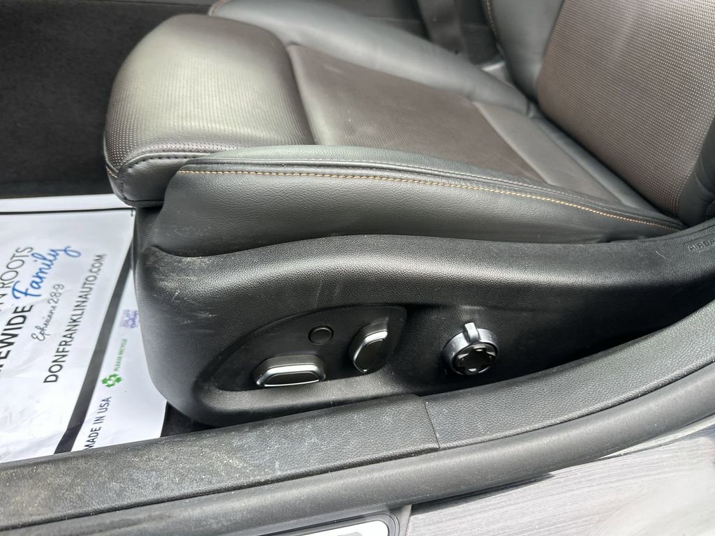 Used 2023 Cadillac CT5 V w/ Premium Package image 12