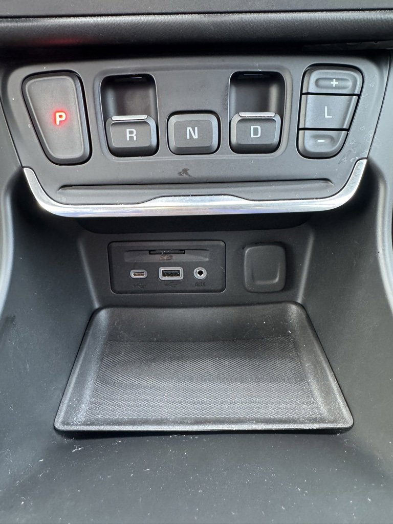 Used 2021 GMC Terrain SLT w/ Infotainment Package II image 13