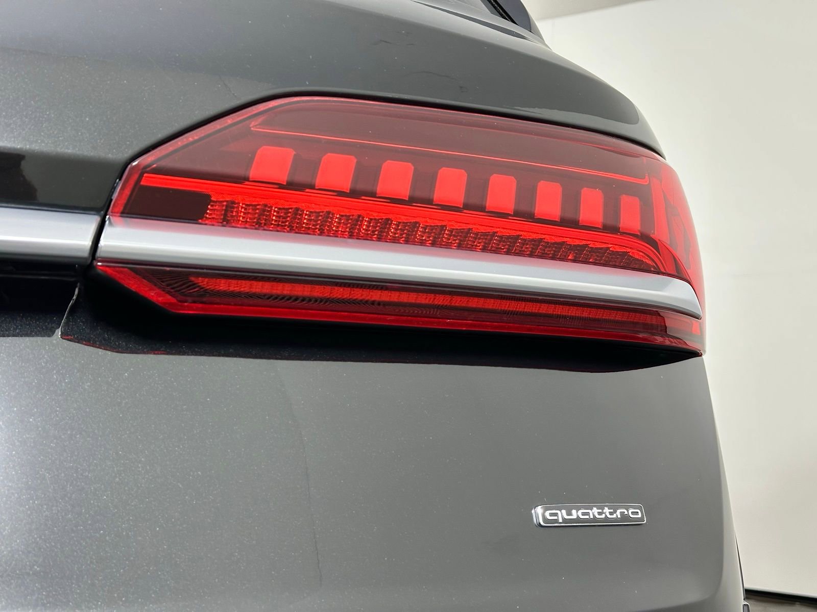 Used 2023 Audi Q7 3.0T Premium Plus image 14