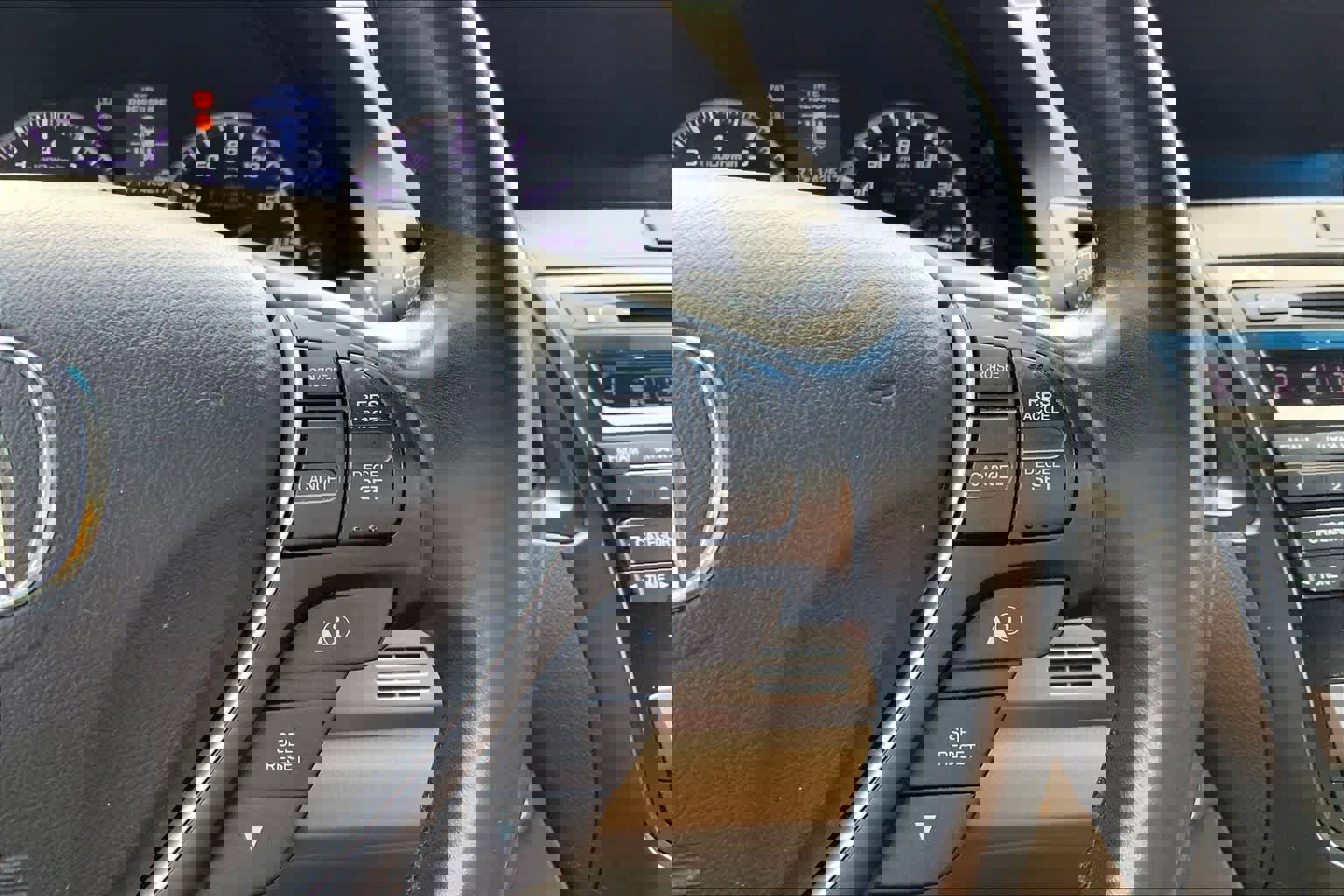 Used 2013 Acura RDX Tech Pkg image 24