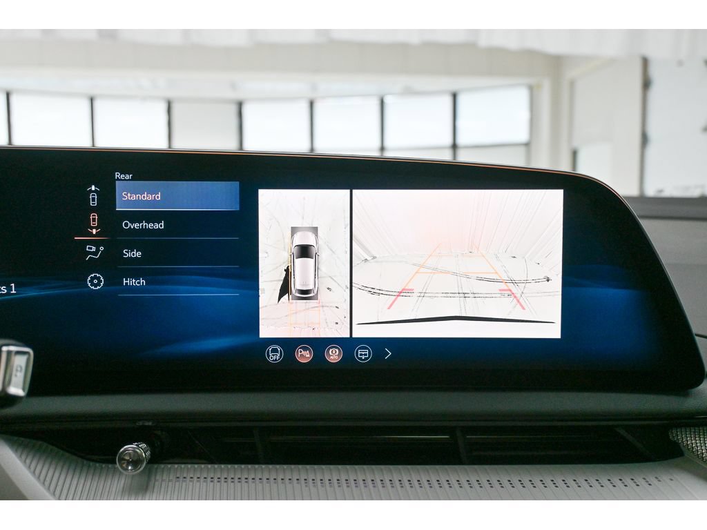 New 2027 Cadillac Optiq Sport AWD/4WD image 31