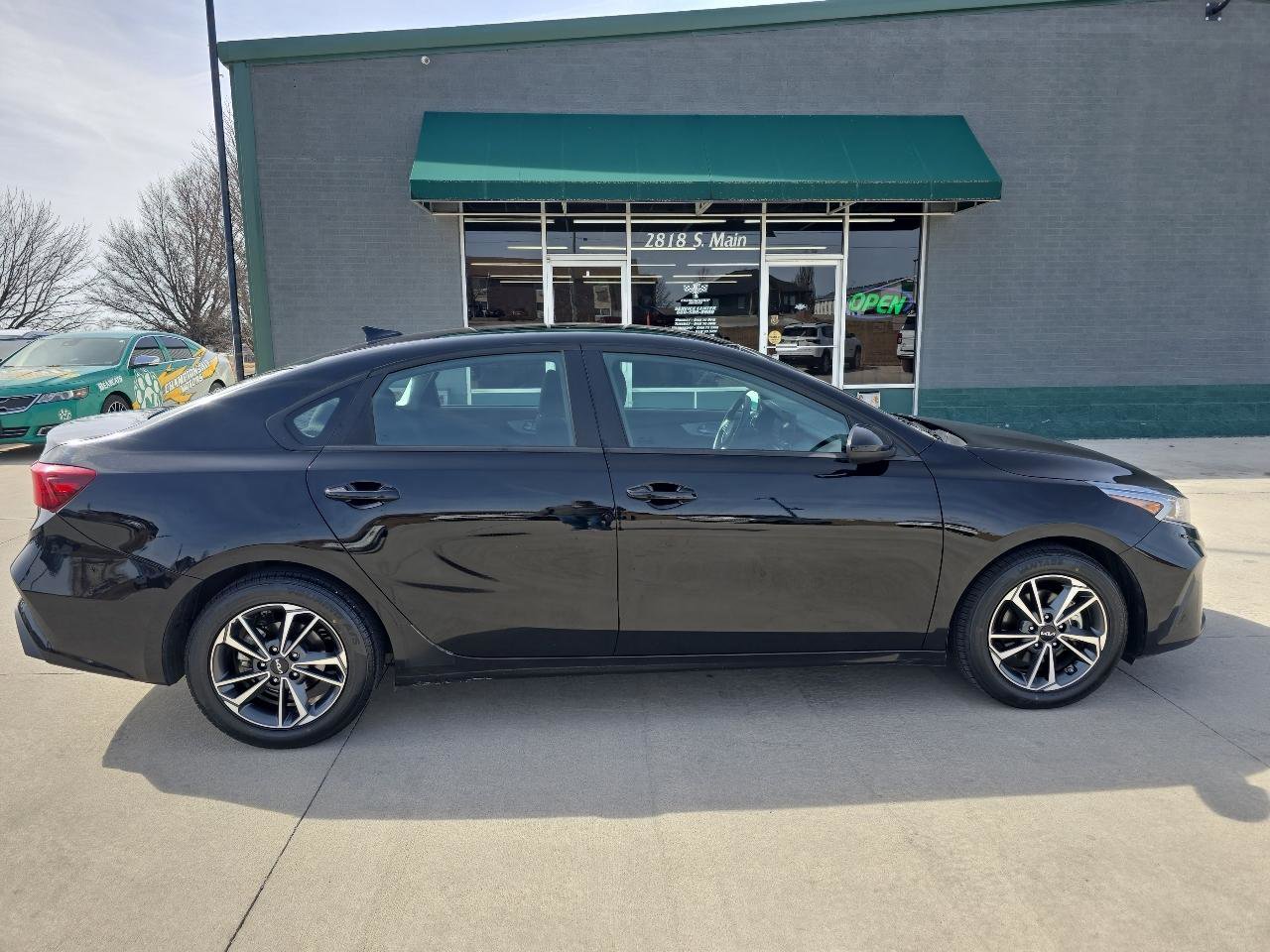 Used 2024 Kia Forte LXS image 6
