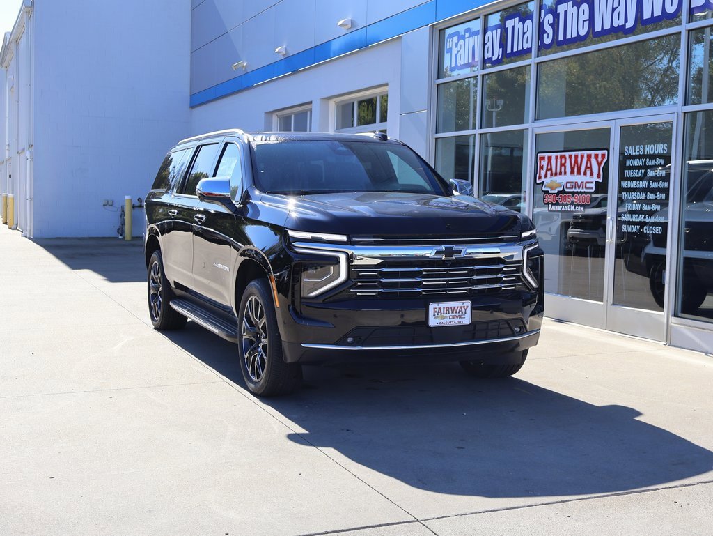 New 2025 Chevrolet Suburban Premier image 2