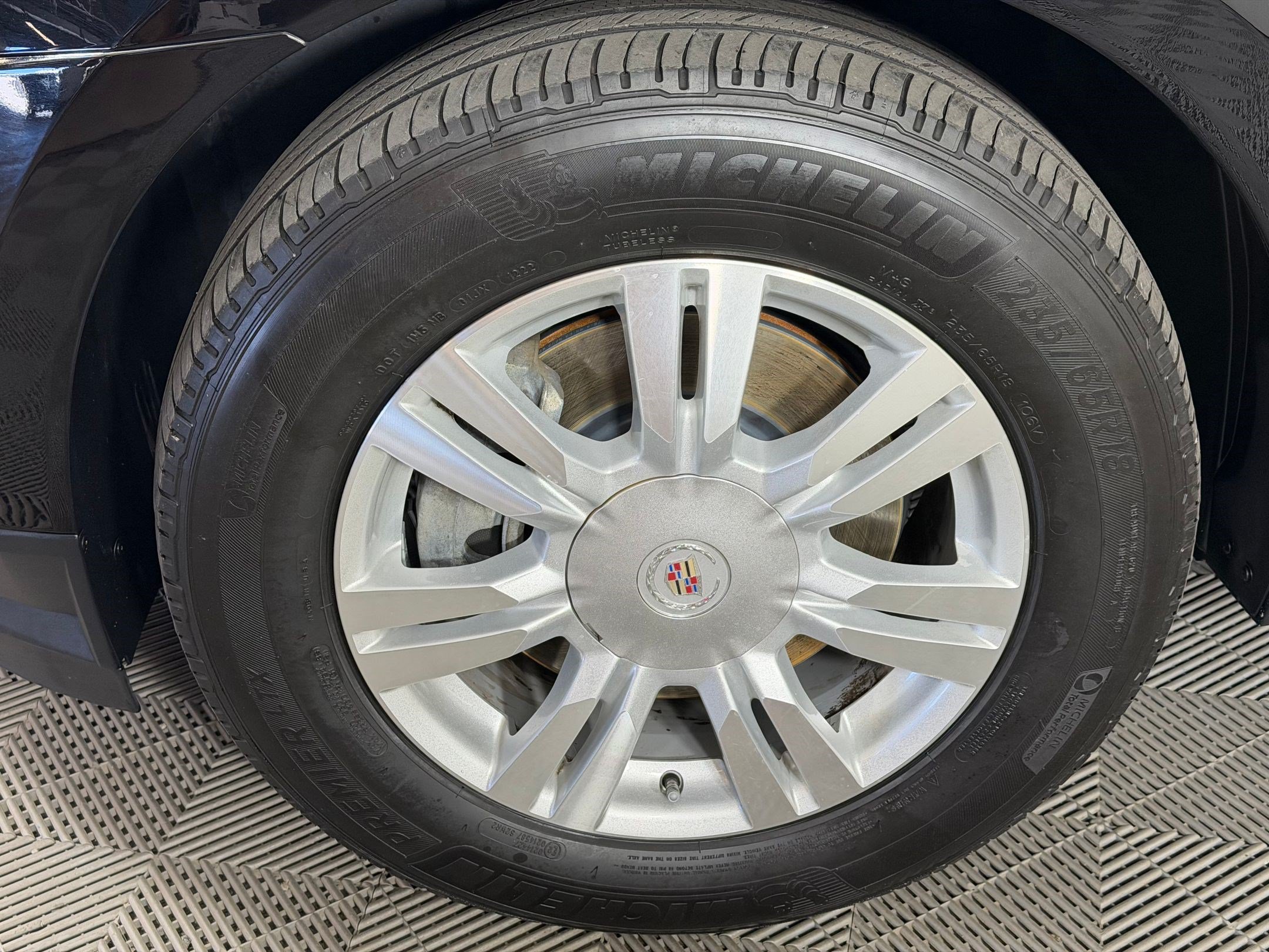 Used 2016 Cadillac SRX Luxury FWD image 11