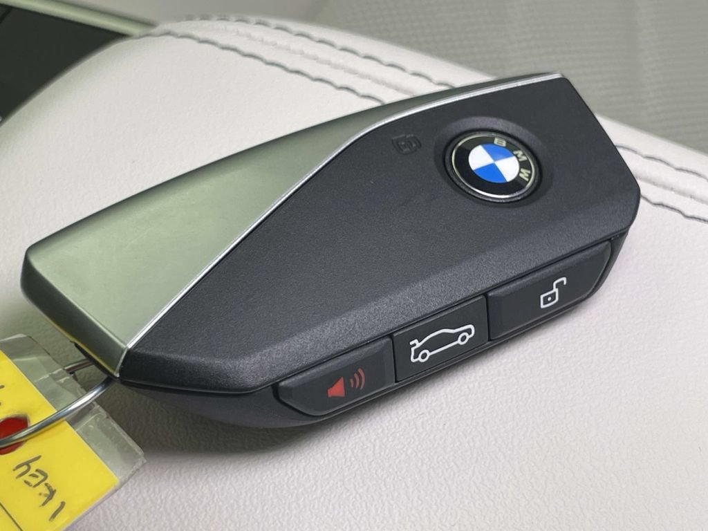 New 2026 BMW X2 xDrive28i w/ Technology Package AWD/4WD image 37