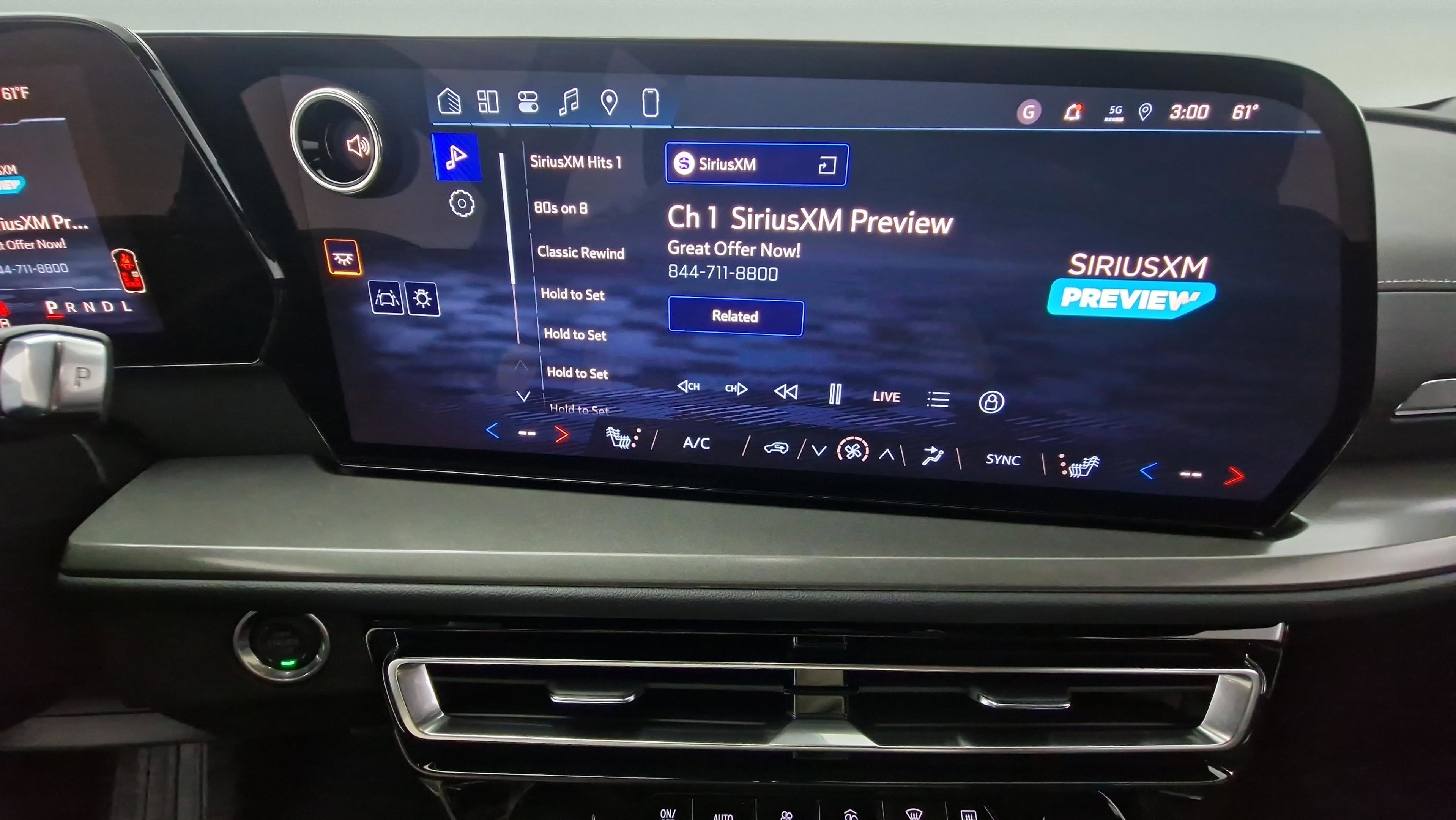 New 2026 Chevrolet Traverse LT w/ Driver Confidence Package FWD image 19