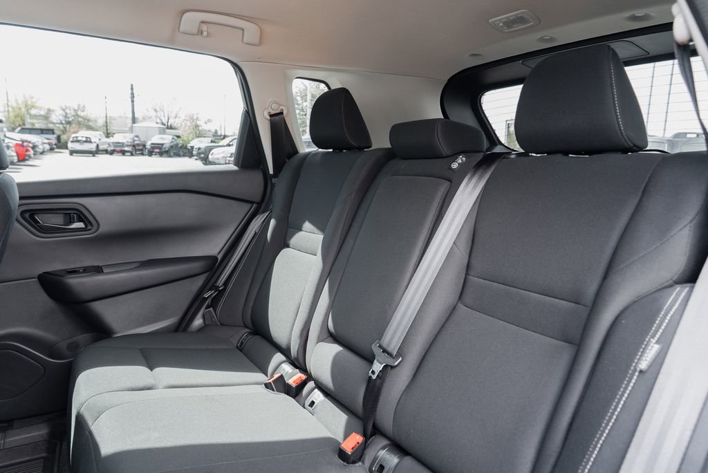 Certified 2025 Nissan Rogue S image 22