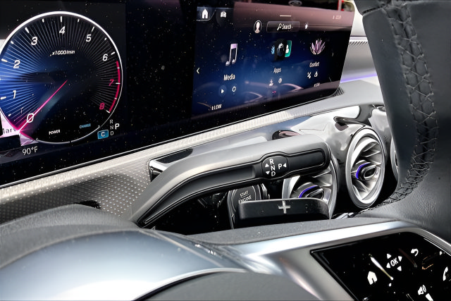 Certified 2025 Mercedes-Benz CLA 250 image 15
