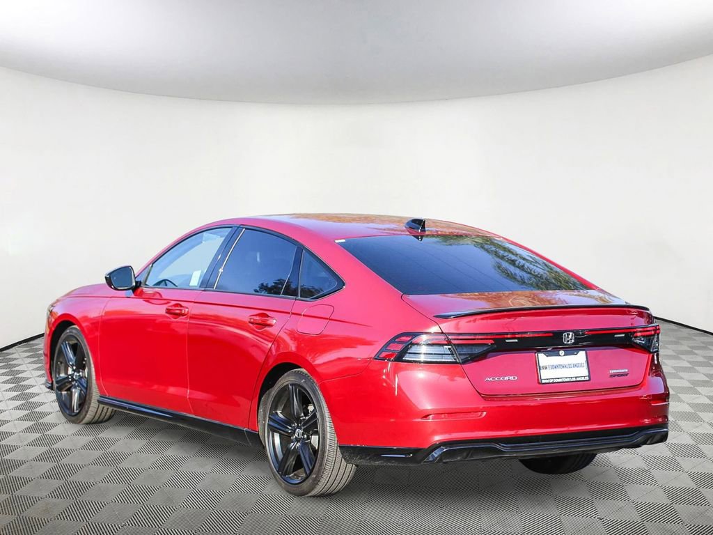 Used 2024 Honda Accord Sport image 7