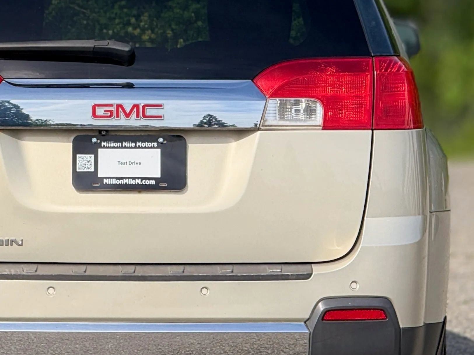 Used 2011 GMC Terrain SLT FWD image 14