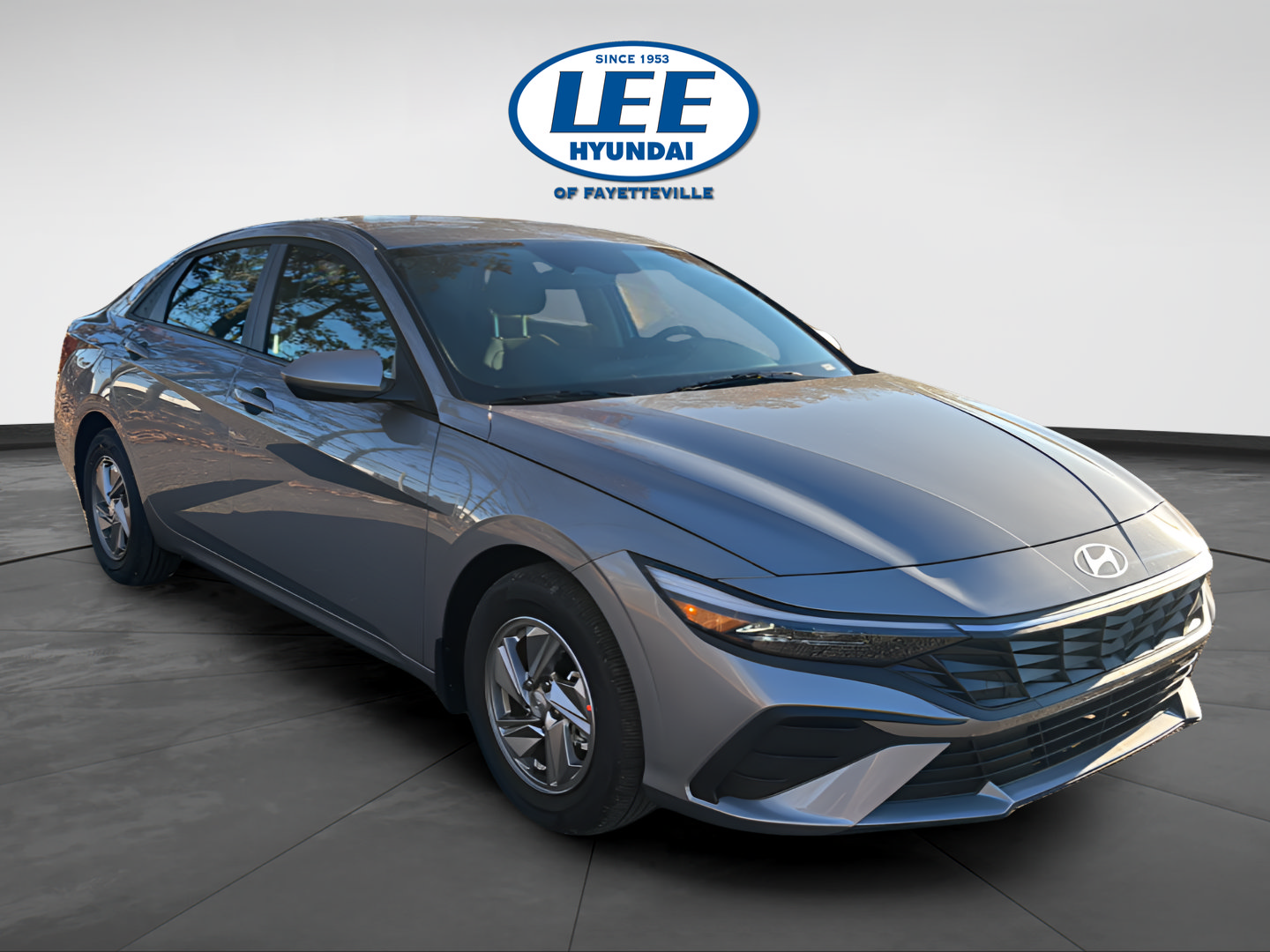 Certified 2026 Hyundai Elantra SE FWD image 1