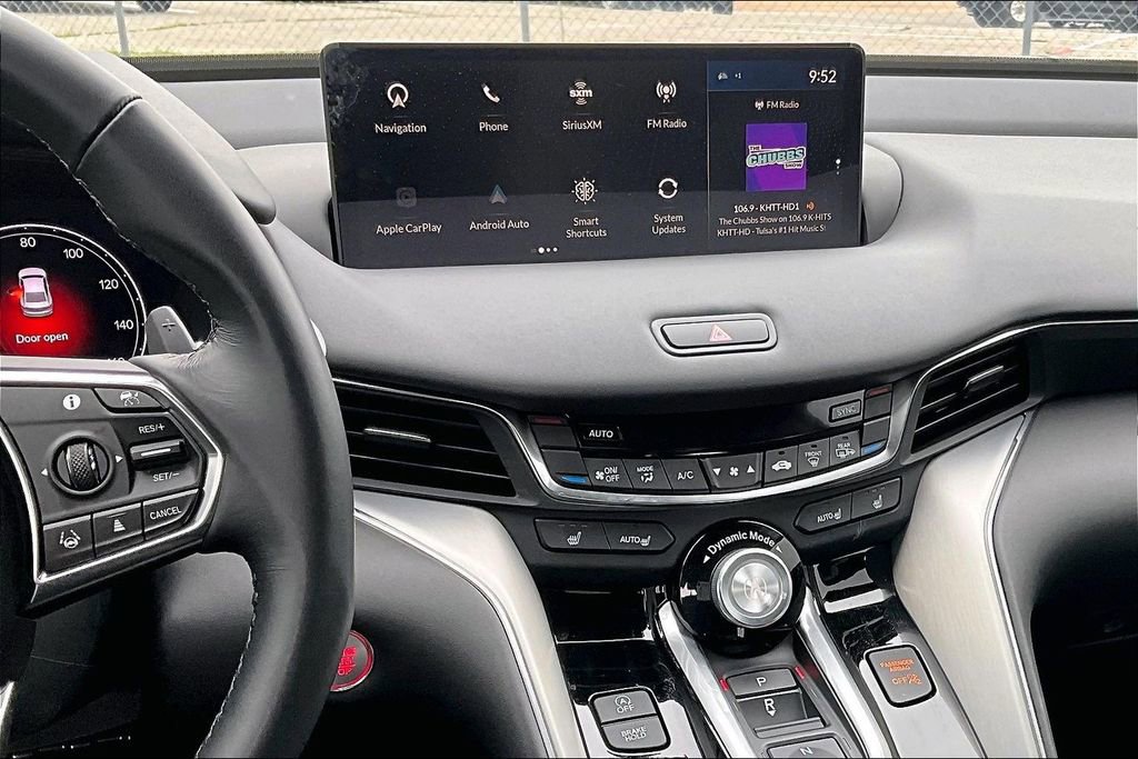 Used 2025 Acura TLX w/ Technology Package FWD image 9