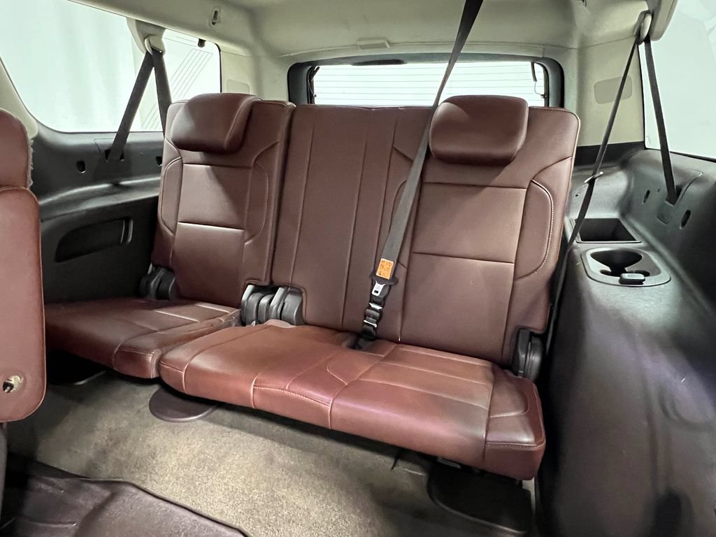 Used 2018 Chevrolet Suburban Premier AWD/4WD image 37