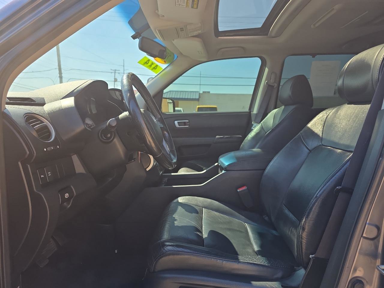 Used 2010 Honda Pilot Touring image 9