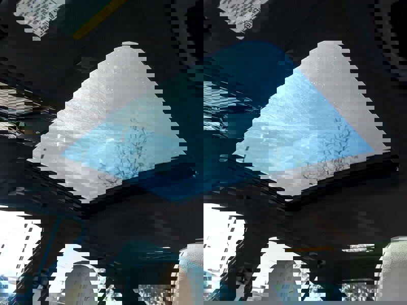 Used 2018 BMW 530i w/ Premium Package image 13