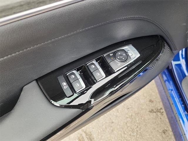 Used 2025 Kia K5 EX image 10