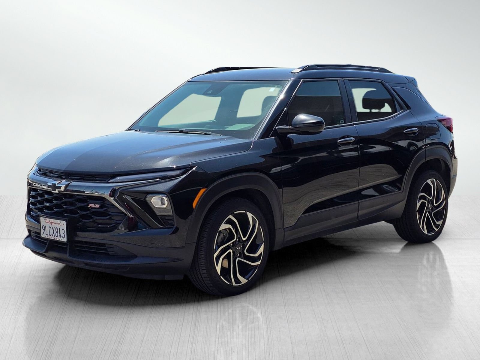 Used 2024 Chevrolet TrailBlazer RS FWD image 3