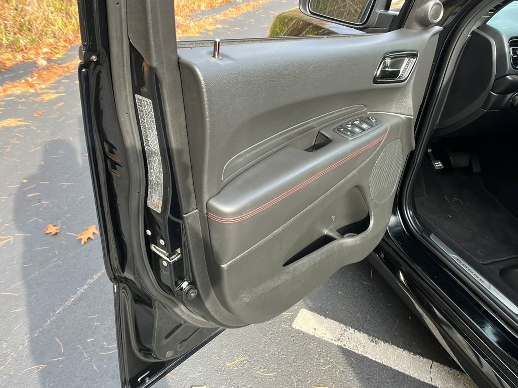 Used 2023 Dodge Durango R/T image 11