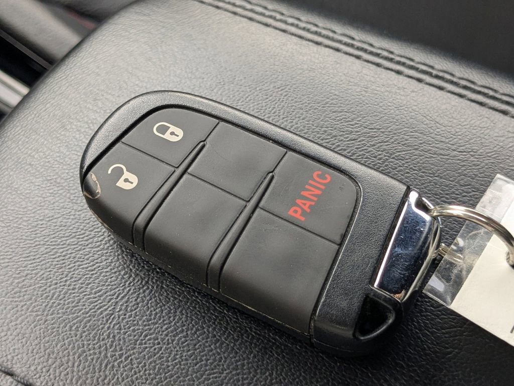 Used 2024 Jeep Compass Trailhawk image 29