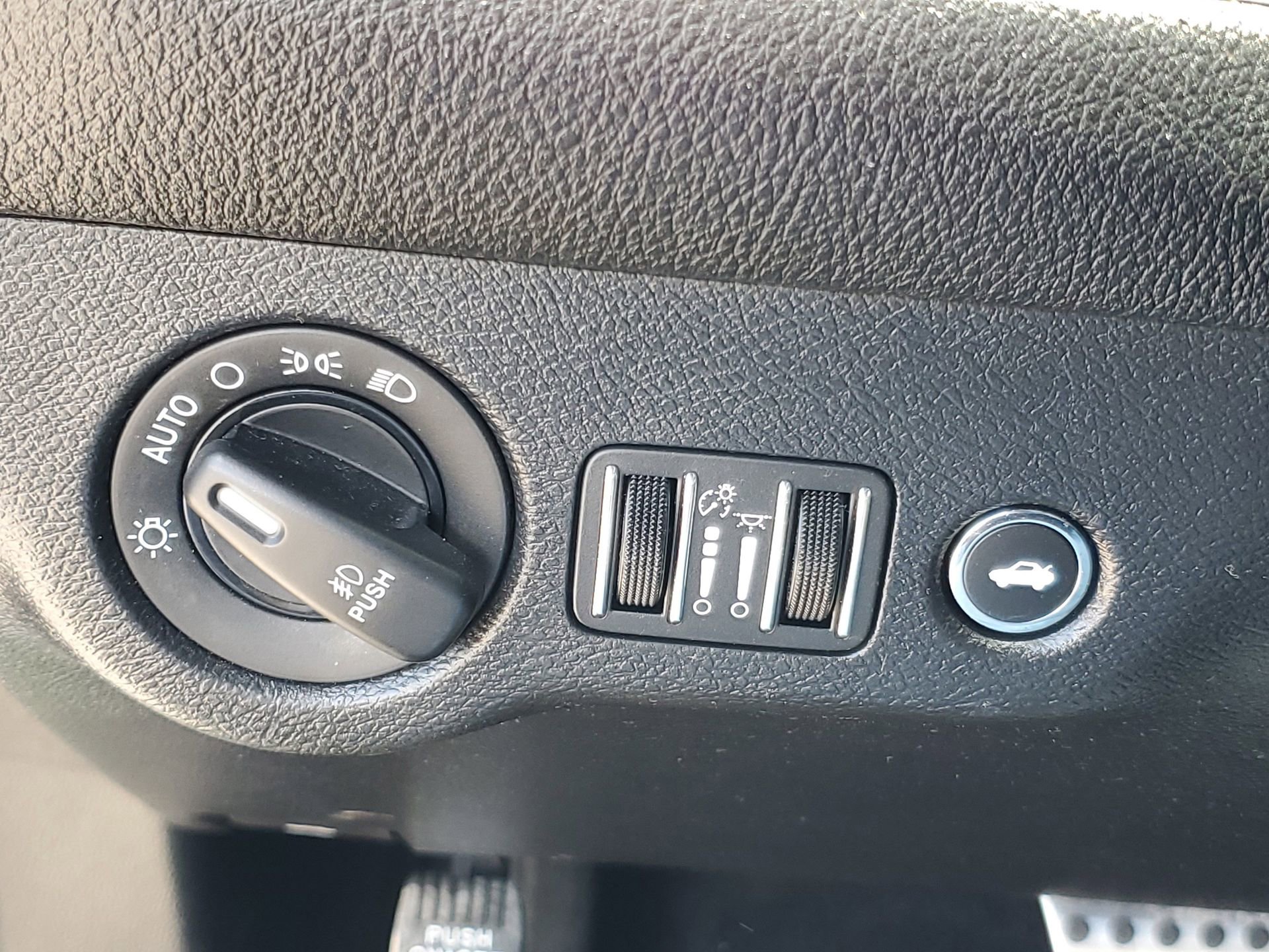 Used 2020 Dodge Challenger R/T Scat Pack image 14
