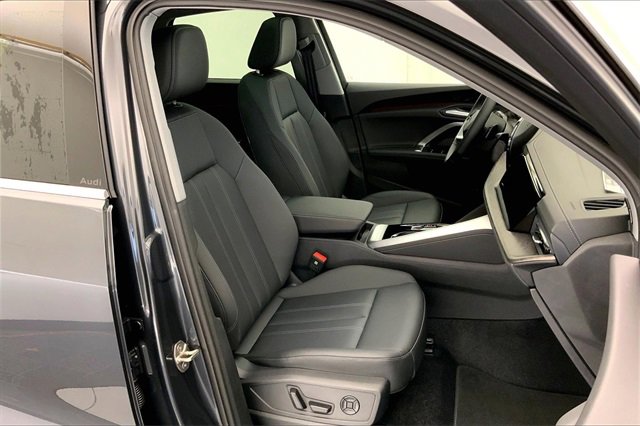 New 2025 Audi Q5 Premium image 9