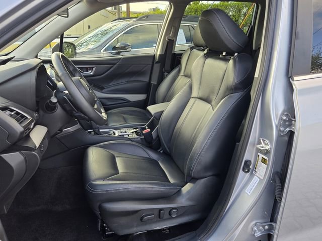 Used 2023 Subaru Forester Limited AWD/4WD image 13