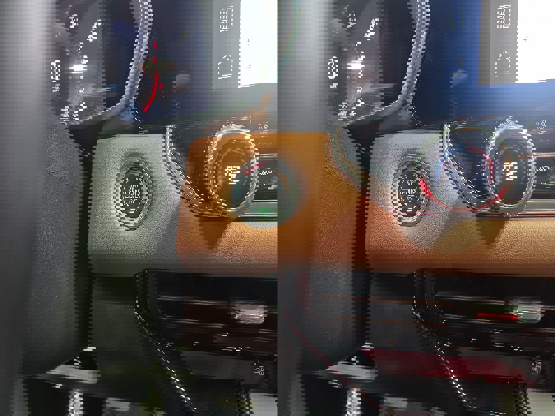 Used 2023 GMC Canyon AT4 w/ AT4 Premium Package image 18